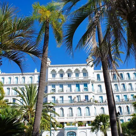 Lägenhet L'orient Palace